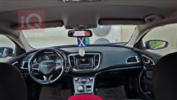 Chrysler 200